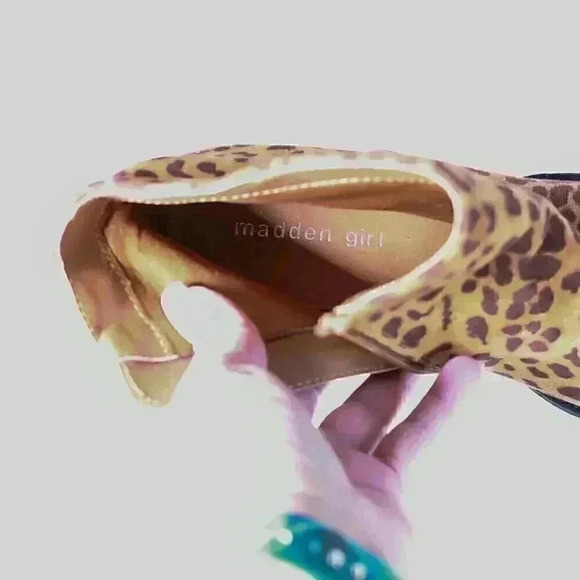 Madden Girl Leopard Print Ankle Bootie Womens 8.5 Block Heel Western Pointed Toe - Picture 10 of 12